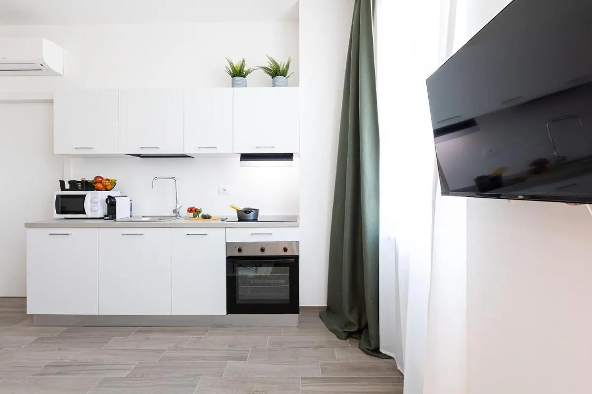 Luxury Apartment Navigli Mailand 0*,
