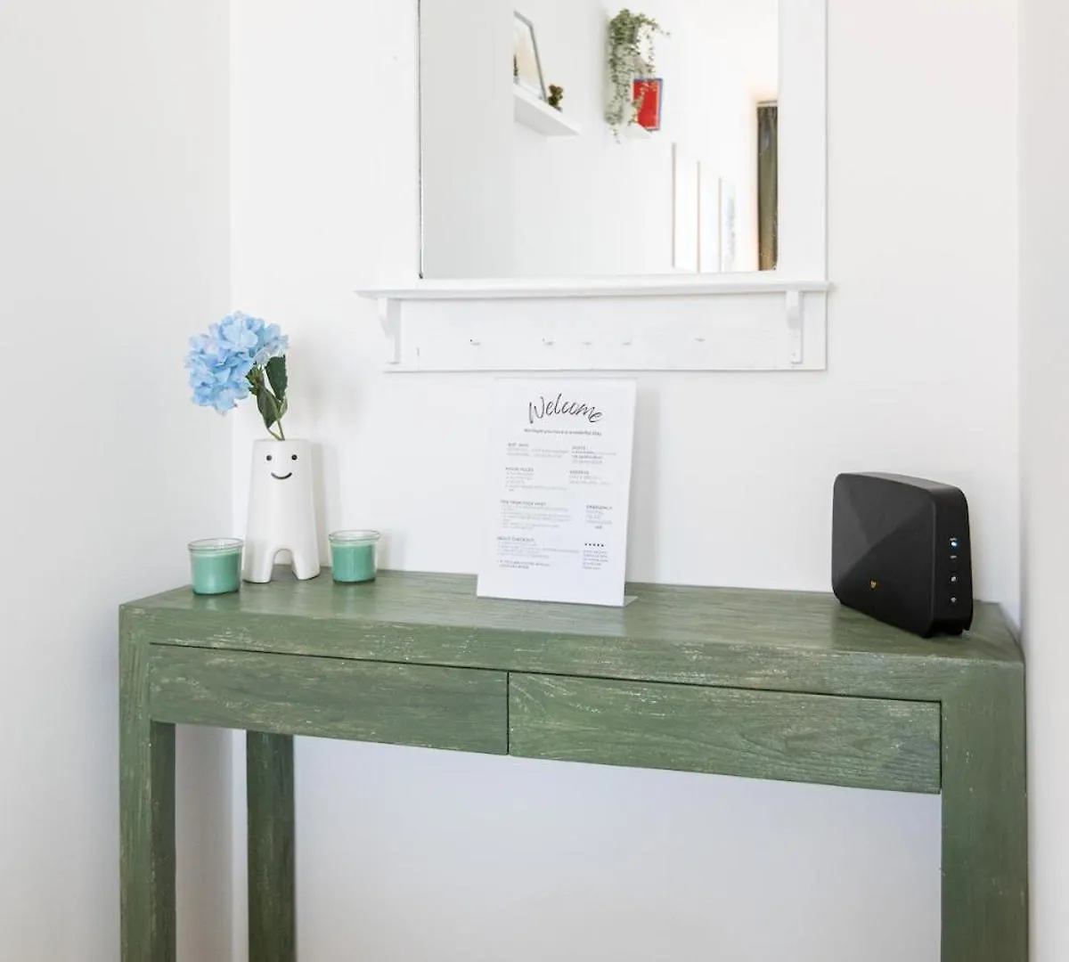 Luxury Apartment Navigli Milan 0*,  Italy