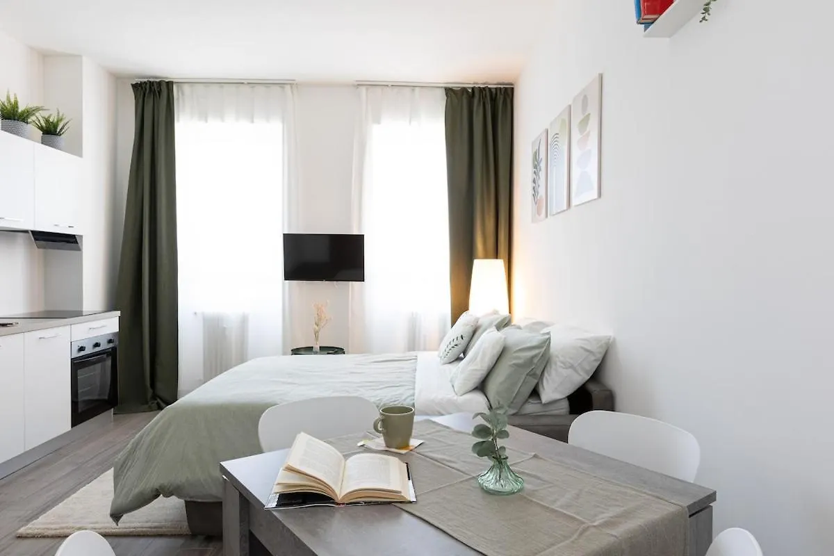 Luxury Apartment Navigli Milan Italy