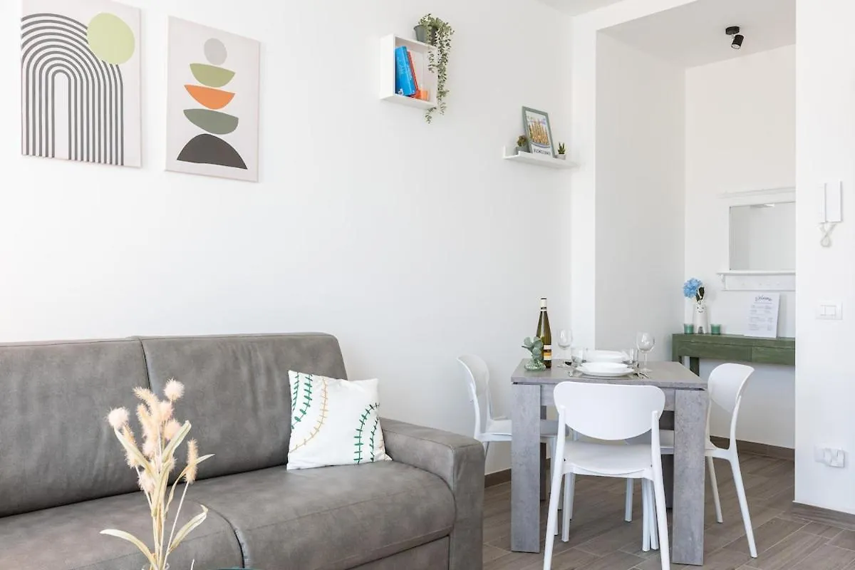 Luxury Apartment Navigli Milan Italy